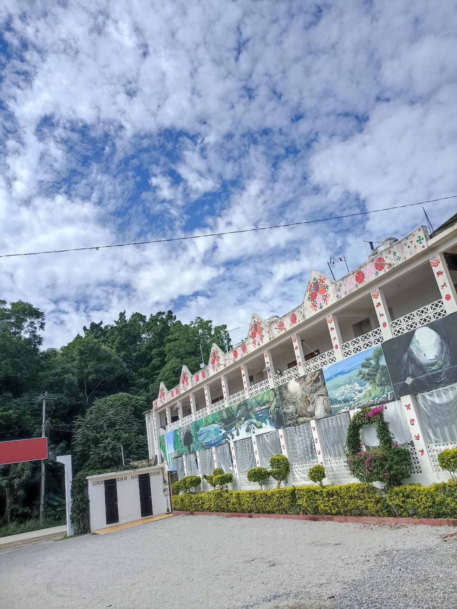Hotel Estrella Huasteca Aquismon Exterior photo